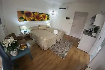 Operetta House Apartmán *